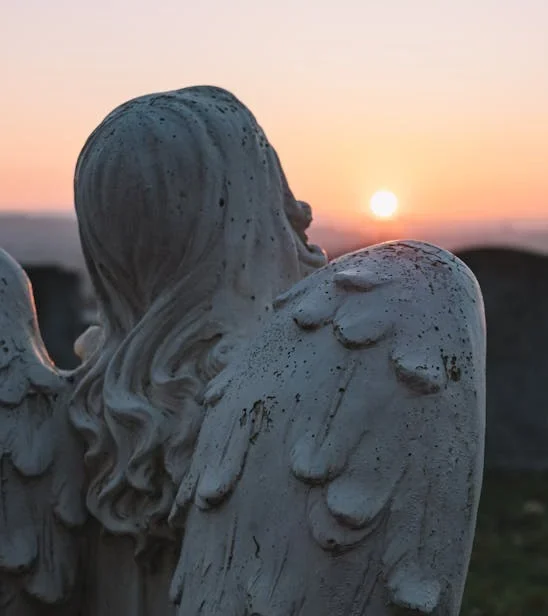 Angel headstone.